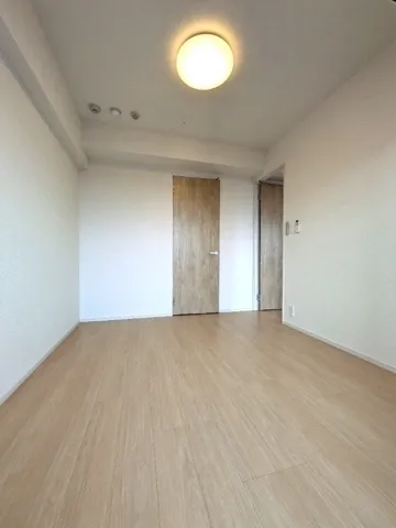 Palace Cynthia Kotobashi - Interior - ["Flooring", "Floor", "Wood flooring"]