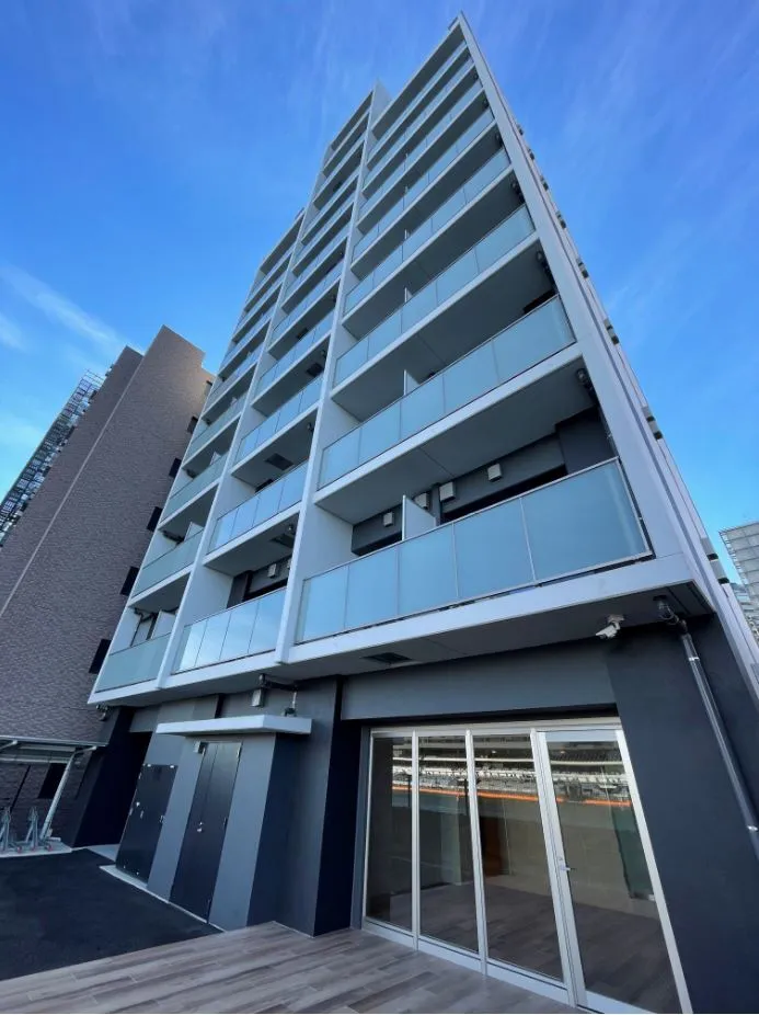 Urban Link Omori Beach - Exterior - ["Building", "Sky", "Cloud"]