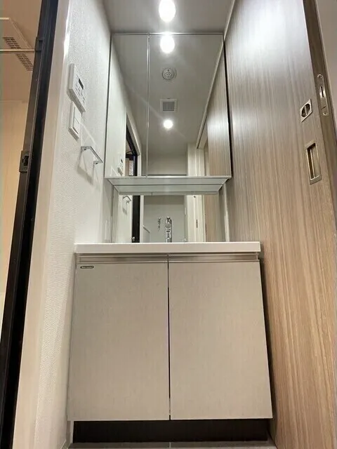 Daffitto Kinshicho - Interior - ["Flooring", "Interior design", "Floor"]