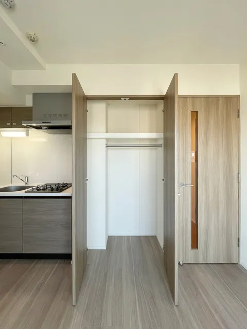 Orchid Residence Nishioi - Interior - ["Flooring", "Wood", "Interior design"]