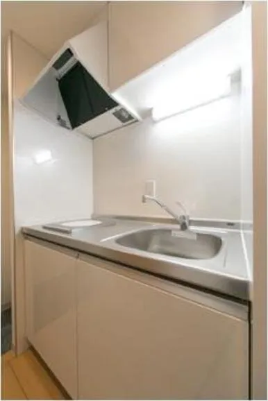 UTA HOUSE - Interior - ["Tap", "Plumbing fixture", "Sink"]
