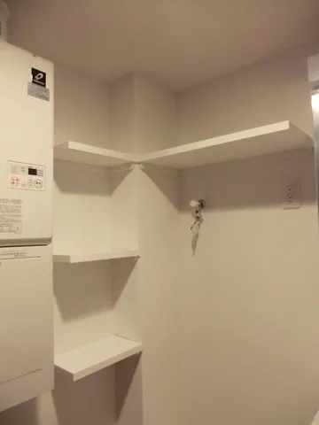 Regaland Meguro - Interior - ["Fixture", "Wood", "Building"]