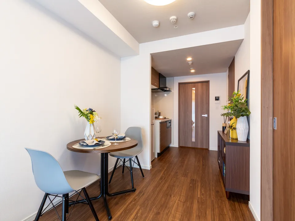 Hmlet Higashi-Shinjuku - Interior - ["Interior design", "Furniture", "Wood flooring"]