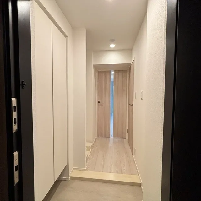 Park Axis Shinagawa Tennozu Isle - Interior - ["Flooring", "Floor", "Wood"]