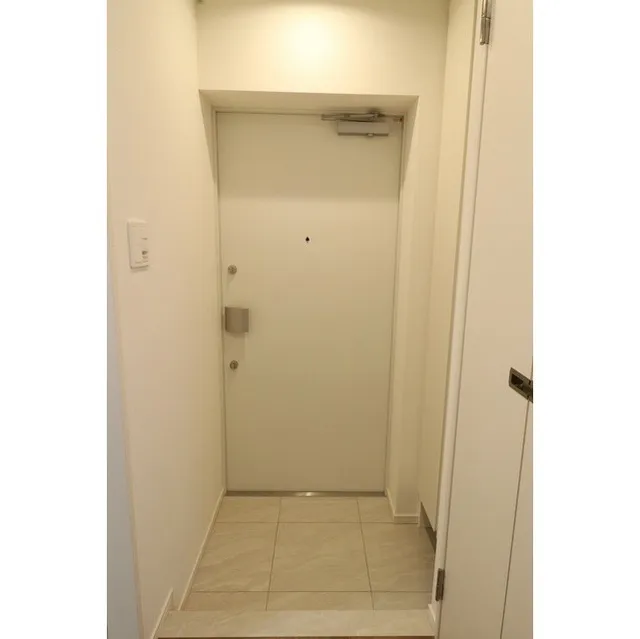 Comforia Sakura Josui - Interior - ["Property", "Room", "Door"]