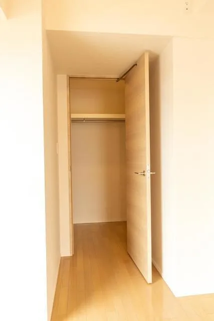 Grandeur Yoyogi-Ooyama - Interior - ["Flooring", "Wood", "Floor"]