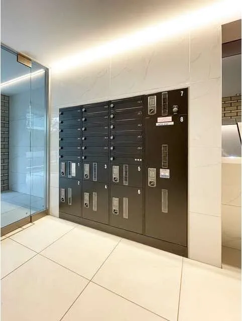 Grand Flat Sakurashinmachi - Exterior - ["Building", "Fixture", "Interior design"]