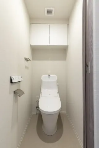 Proud Flat Kiba II - Interior - ["Property", "Toilet", "Toilet seat"]