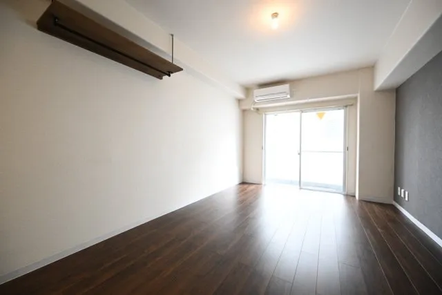 Nakagin 2nd Shinbashi Mansion - Interior - ["Flooring", "Floor", "Wood flooring"]