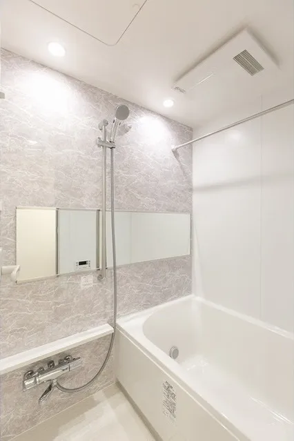 Bow Flats Sumiyoshi - Interior - ["Flooring", "Bathroom", "Plumbing fixture"]