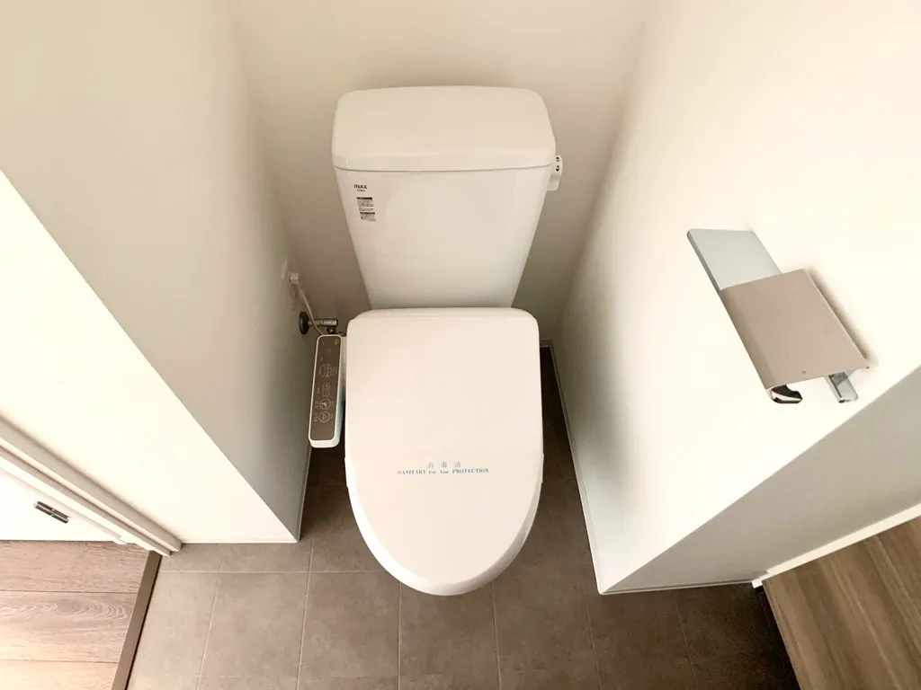 Urban Park Nishisugamo EAST - Interior - ["Toilet seat", "Toilet", "Bathroom"]