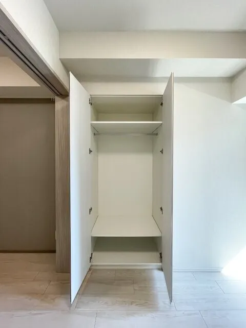 Brookside Residence Kiba - Interior - ["Flooring", "Wood", "Floor"]