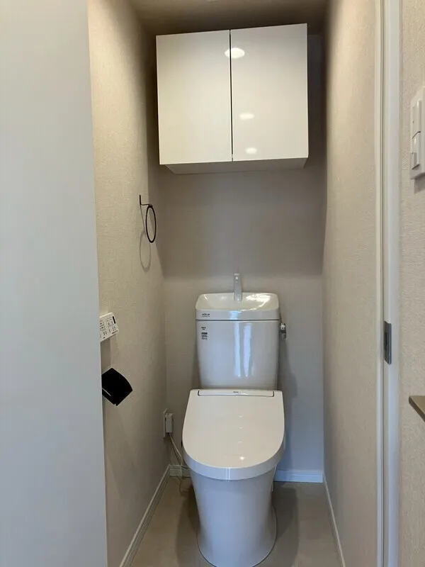 Milia Residence Shirokanedai Hills - Interior - ["Toilet seat", "Toilet", "Plumbing fixture"]