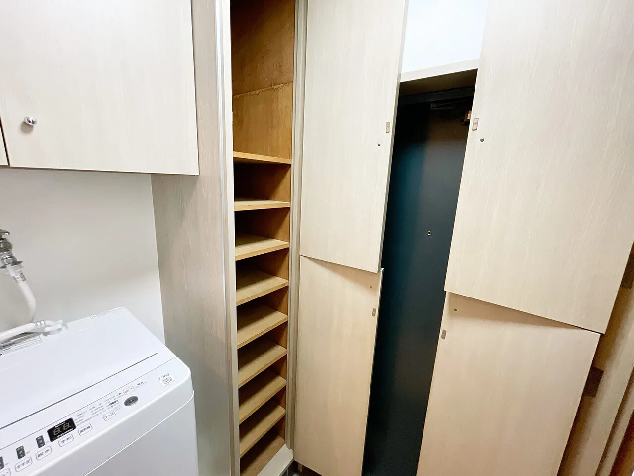 Mynavi Stay Yoyogi Park - Interior - ["Wood", "Flooring", "Floor"]