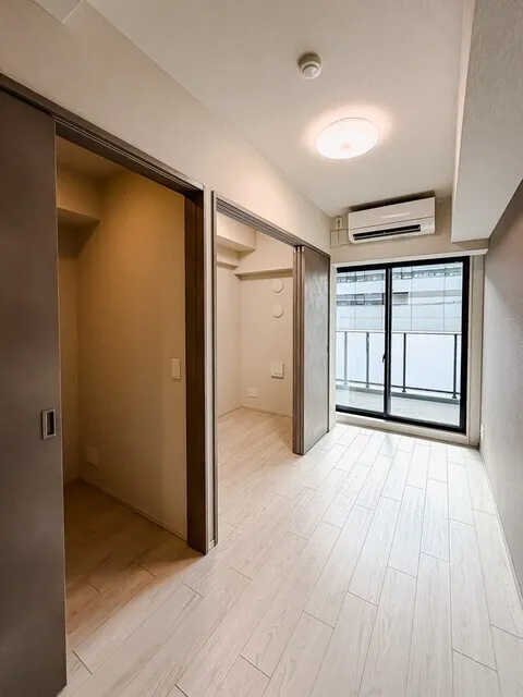 Brookside Residence Kiba - Interior - ["Flooring", "Floor", "Ceiling"]