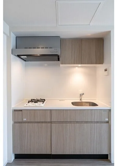 LUMIEC HONCHO EAST - Interior - ["Interior design", "Flooring", "Cabinetry"]