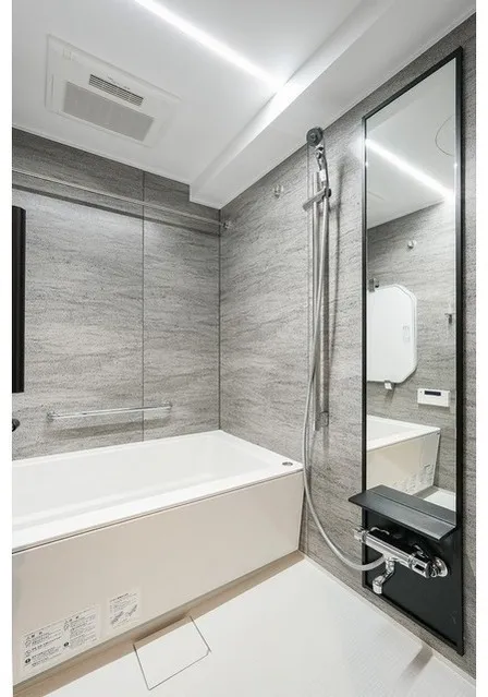 Comforia Liv Nagafukucho - Interior - ["Flooring", "Plumbing fixture", "Interior design"]