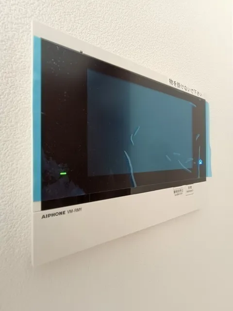 Comforia Liv Morishita MUTIO - Interior - ["Electronic device", "Display device", "Technology"]