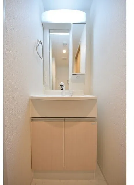 El Faro Waseda - Interior - ["Flooring", "Floor", "Interior design"]