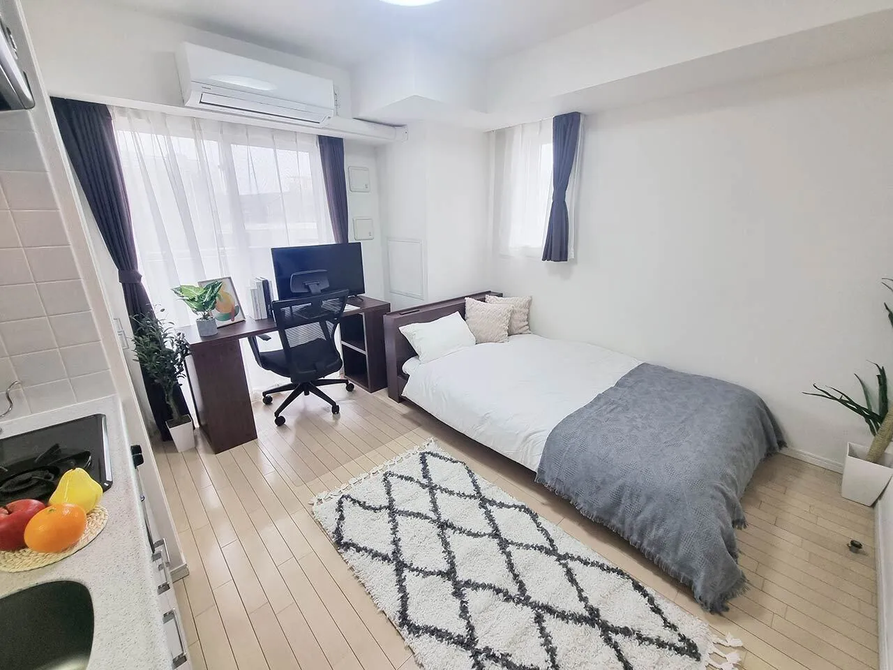 Mynavi Stay Higashishinagawa - Interior - ["Furniture", "Flooring", "Floor"]