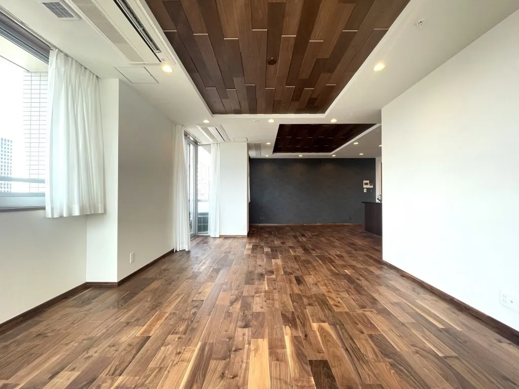 Shiba Park Tower, 14th floor