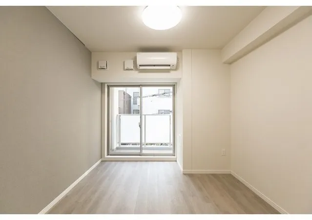 CASSIA Ueno Iriya - Interior - ["Flooring", "Floor", "Ceiling"]