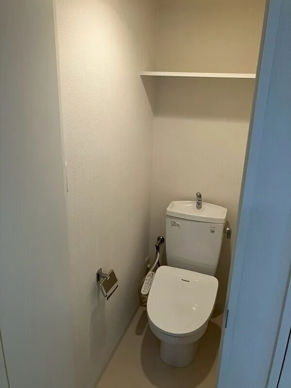 Milia Residence Shirokanedai Hills - Interior - ["Toilet seat", "Plumbing fixture", "Bathroom"]
