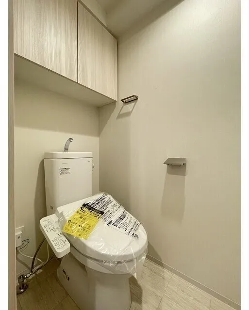 Comforia Liv Minamisunamachi East - Interior - ["Flooring", "Floor", "Plumbing fixture"]