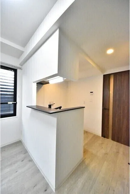RJ Casa Sakurashinmachi - Interior - ["Property", "Building", "Cabinetry"]