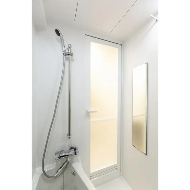 Comforia Sakura Josui - Interior - ["Shower panel", "Shower", "Shower bar"]