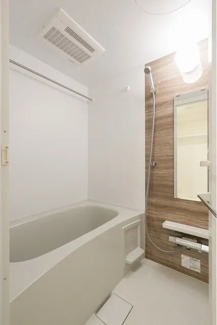 BPR Residence Oshima - Interior - ["Flooring", "Floor", "Plumbing fixture"]