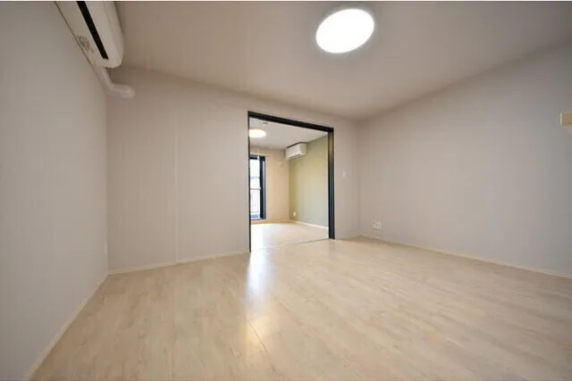 Memora Ikebukuro - Interior - ["Flooring", "Floor", "Wood"]