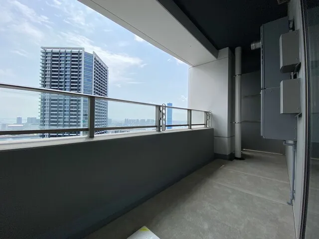Park Tower Kachidoki South Building - Interior - ["Flooring", "Floor", "Apartment"]