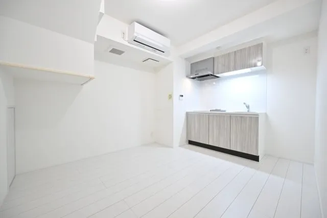 The Residence Nihonbashi - Interior - ["Flooring", "Floor", "Ceiling"]