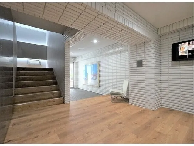 ARK HOUSE - Exterior - ["Flooring", "Wall", "Floor"]