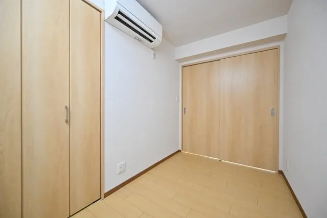 CENTRAL GARDEN RESIDENCE TOKYO - Interior - ["Flooring", "Floor", "Wood"]