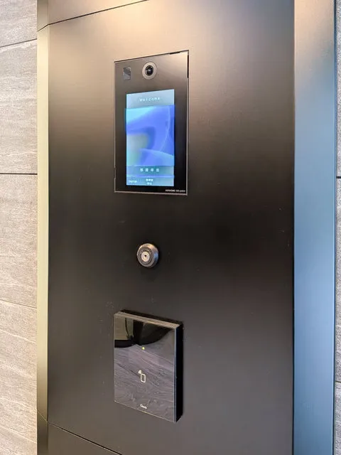 Due Fuchu I - Other - ["Electronic device", "Technology", "Display device"]