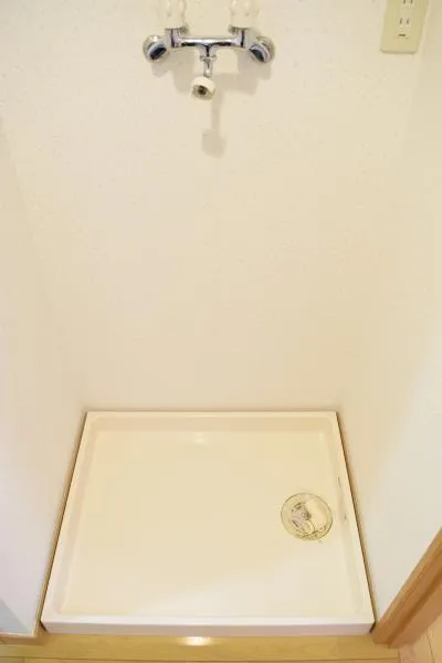 Tiara Ebisu - Interior - ["Bathroom", "Plumbing fixture", "Tile Flooring"]
