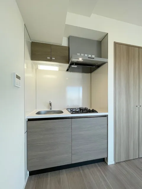 Orchid Residence Nishioi - Interior - ["Kitchen", "Flooring", "Floor"]
