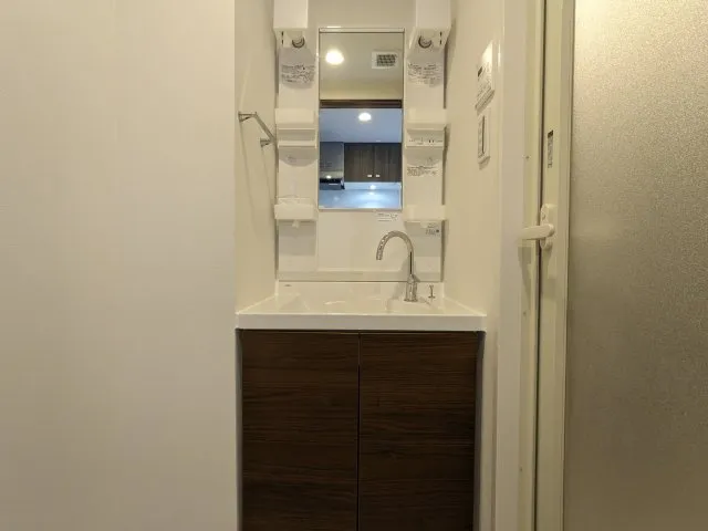 Harmony Residence Kamata Art Villa - Interior - ["Flooring", "Interior design", "Floor"]