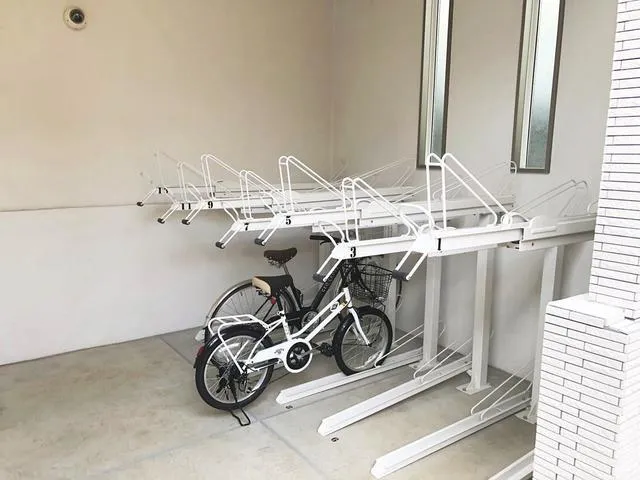 AIFLAT MEJIRO - Exterior - ["Bicycle wheel", "Vehicle", "Shelf"]