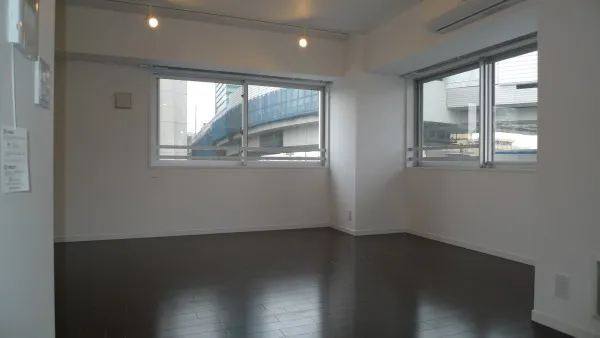 Stylio Ikejiri Ohashi - Interior - ["Window", "Fixture", "Building"]