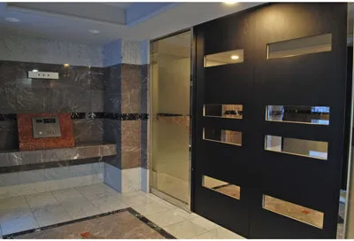 Cercadia Shibaura, Minato Ward - Exterior - ["Wood", "Flooring", "Door"]