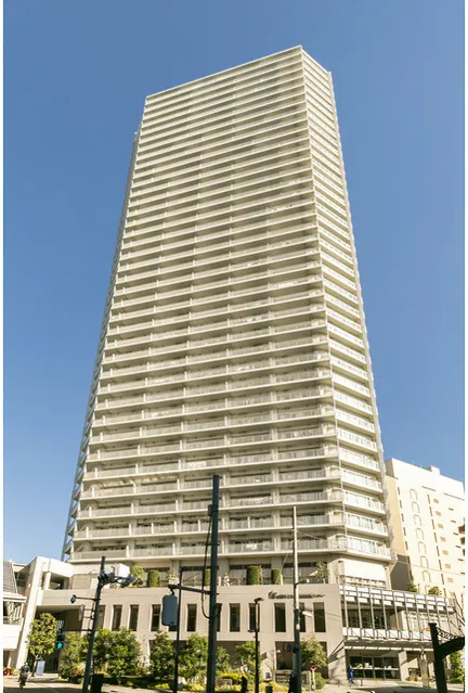 Toyosu Ciel Tower - Exterior - ["Daytime", "Urban area", "High-rise building"]