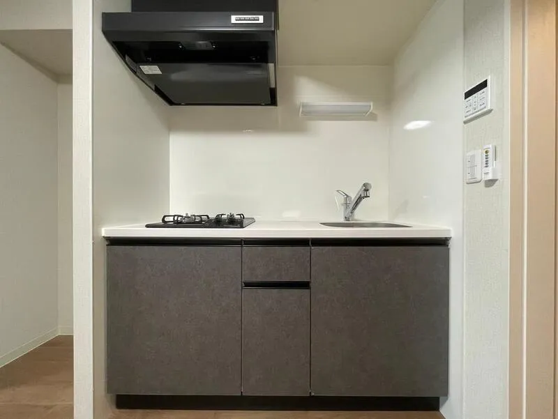 LUMIEC un Toyocho - Interior - ["Major appliance", "Flooring", "Kitchen"]