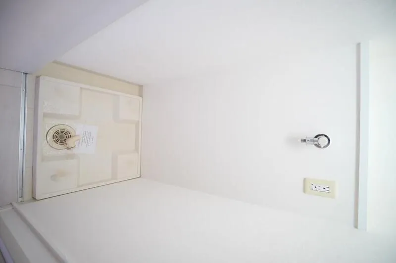 Cross Residence Osaka Shinmachi - Interior - ["Wall", "Wood", "Ceiling"]
