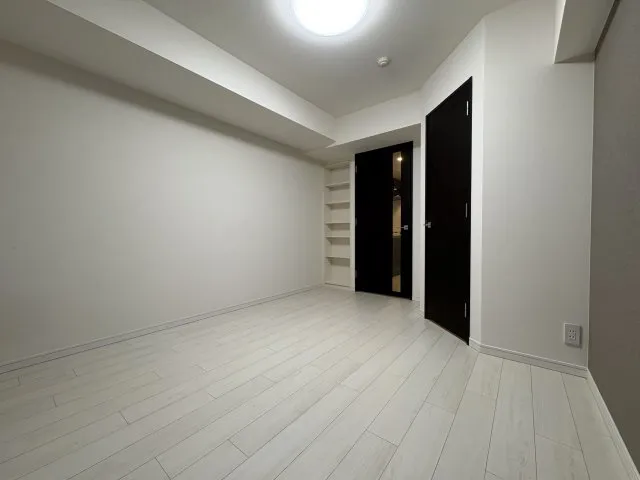 KDX Residence Toyosu - Interior - ["Flooring", "Floor", "Ceiling"]