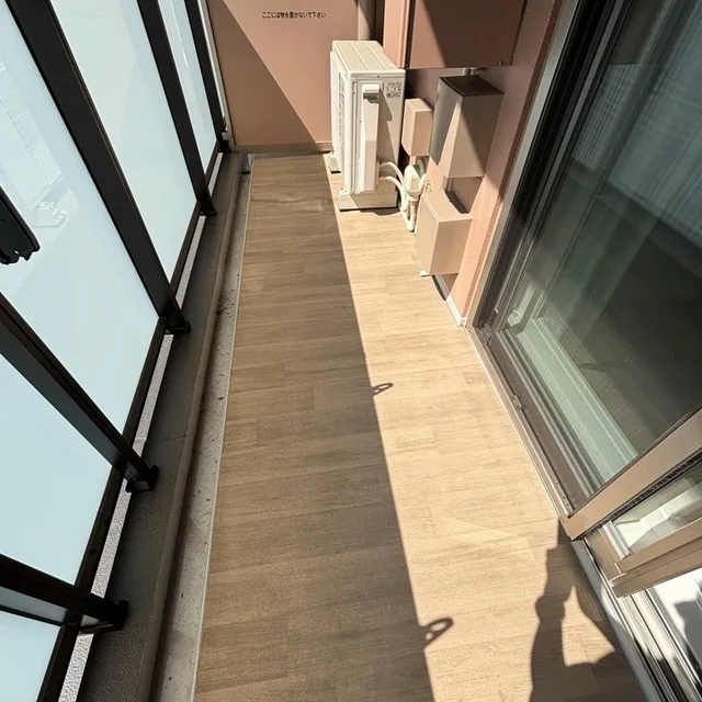 Park Axis Shinagawa Tennozu Isle - Interior - ["Wood", "Flooring", "Floor"]