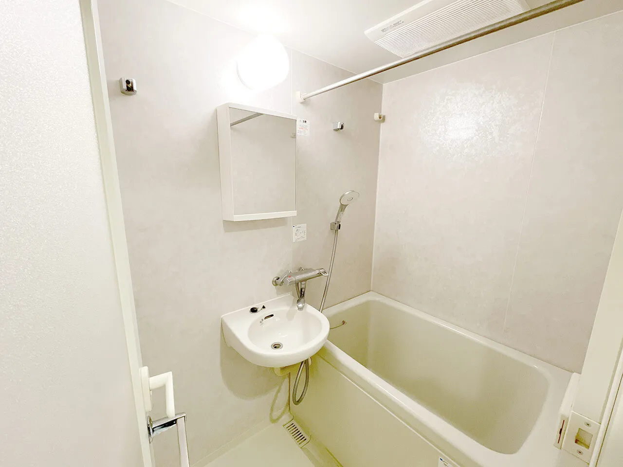 Mynavi STAY Gran Sotokanda Homes - Interior - []