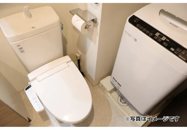 Isle Immobile Ochanomizu - Interior - ["Plumbing fixture", "Toilet seat", "Plumbing"]